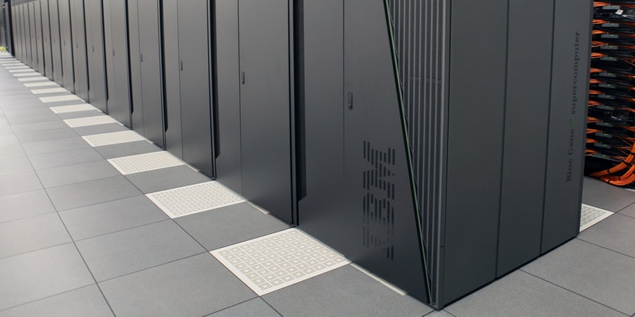 Data Warehouse with SQL Server | MindsMapped